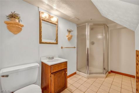 17435 Lake Avenue Lakewood OH 44107