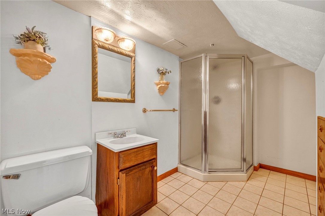17435 Lake Avenue Lakewood OH 44107