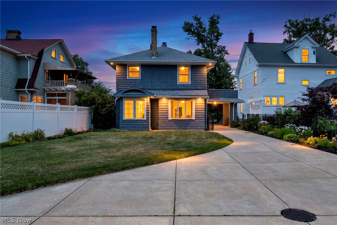 17435 Lake Avenue Lakewood OH 44107
