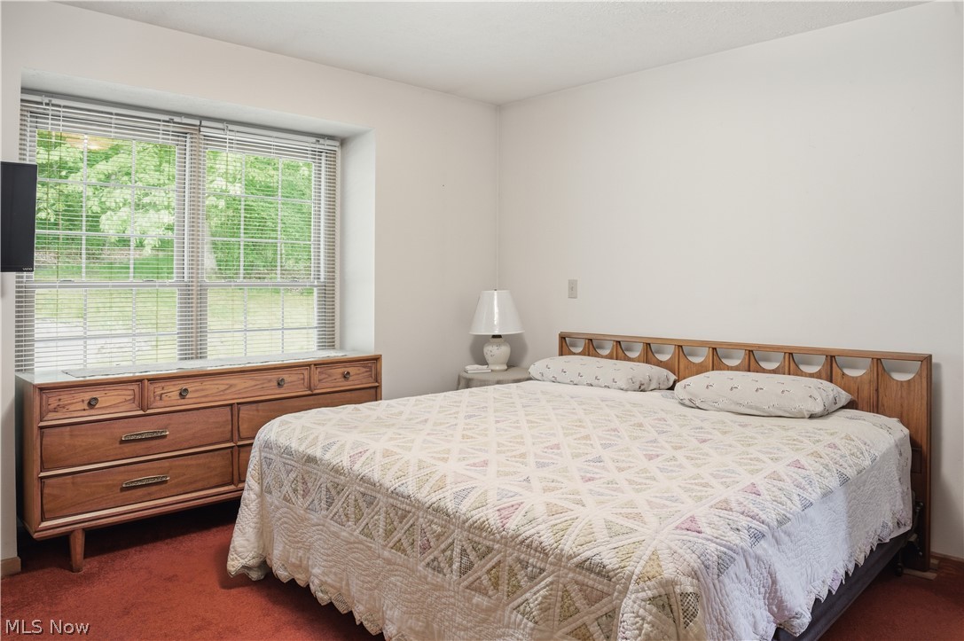 48266 Dyke Road Negley OH 44441