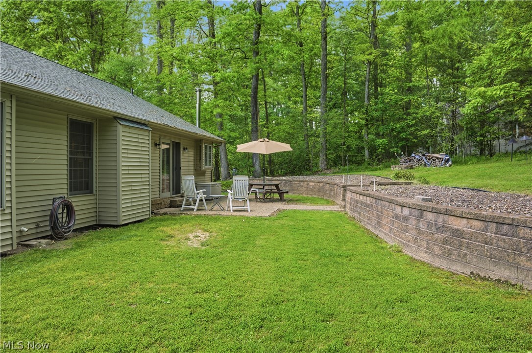 48266 Dyke Road Negley OH 44441