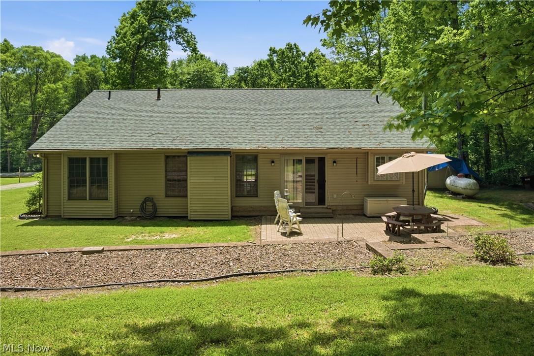 48266 Dyke Road Negley OH 44441