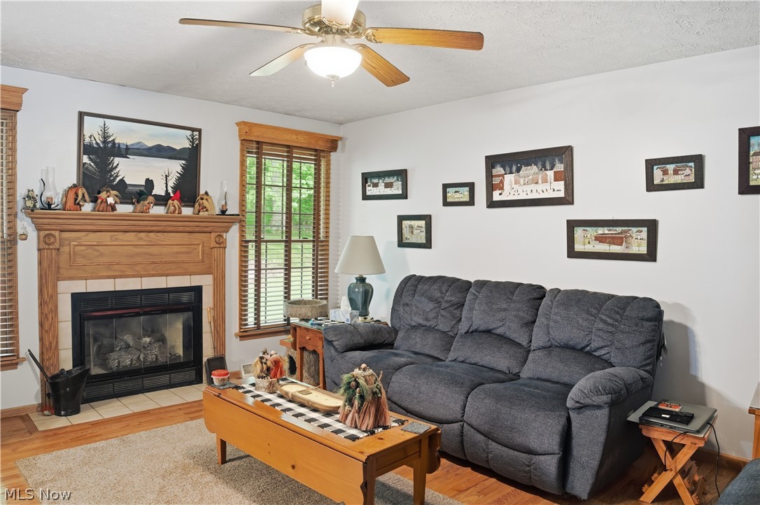 48266 Dyke Road Negley OH 44441