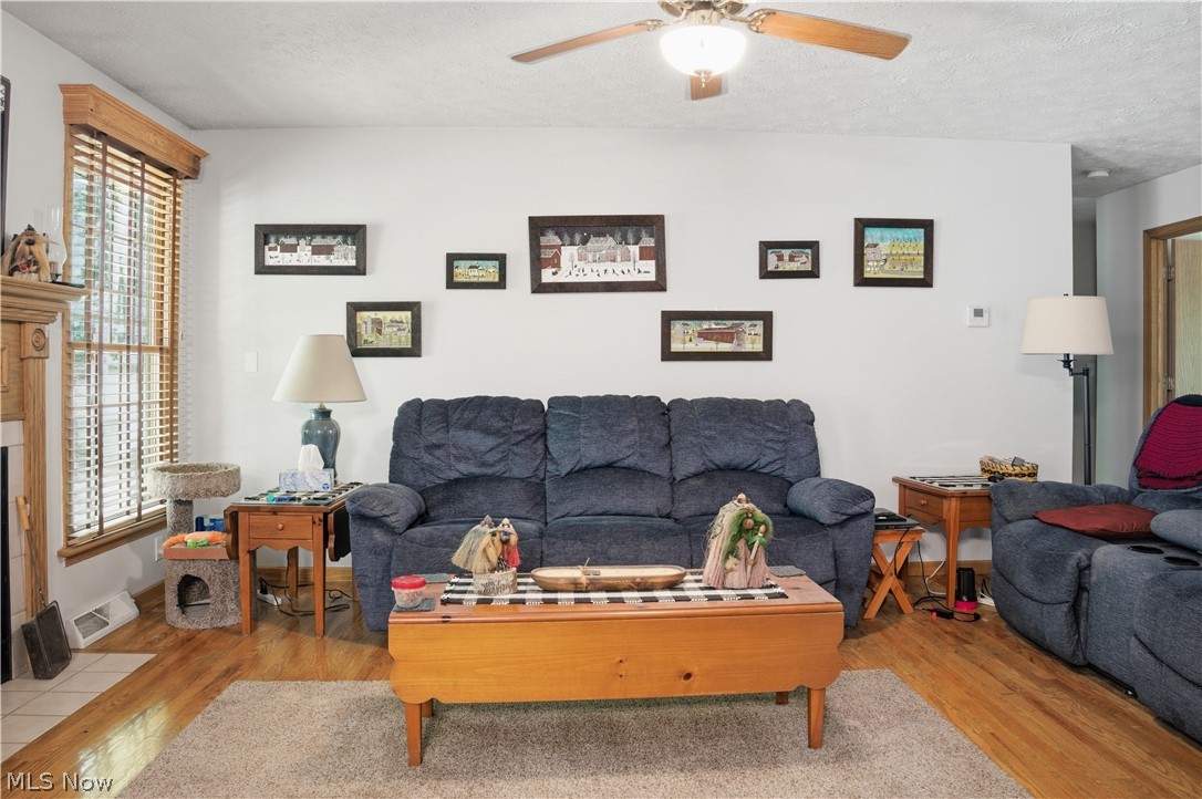 48266 Dyke Road Negley OH 44441