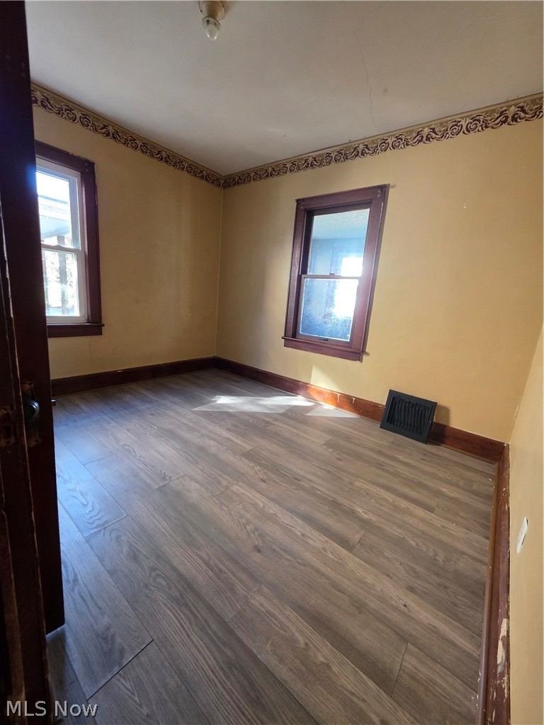 906 Silvercrest Avenue Akron OH 44314