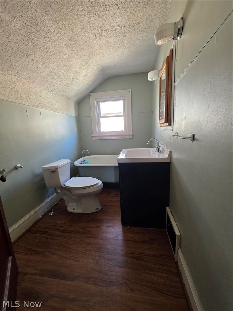 906 Silvercrest Avenue Akron OH 44314