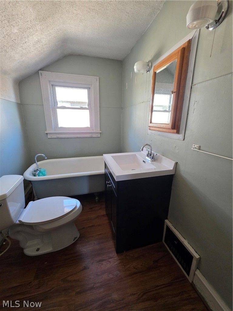 906 Silvercrest Avenue Akron OH 44314