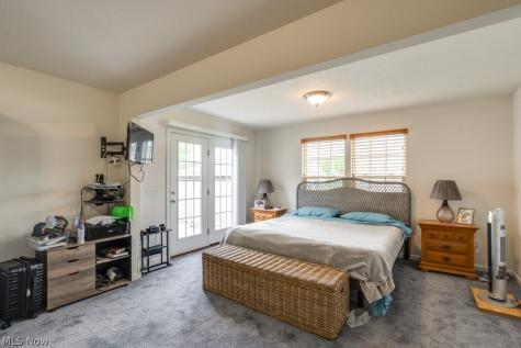 1240 Winter Fern Avenue Akron OH 44312