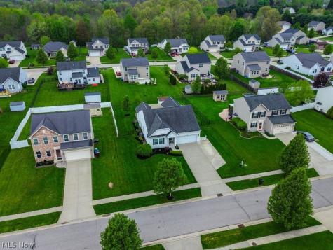 1240 Winter Fern Avenue Akron OH 44312