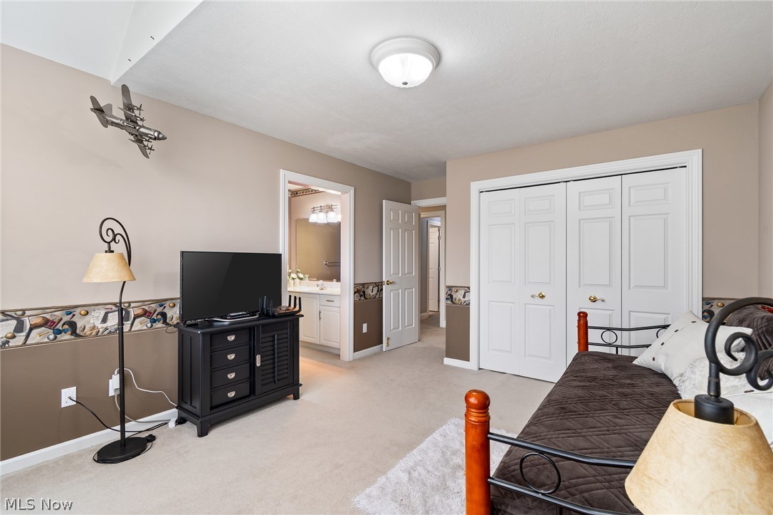 2912 Ironwood Drive Akron OH 44312