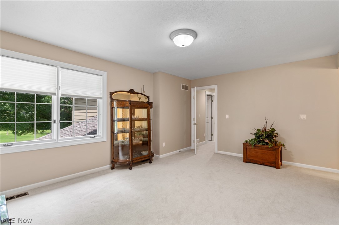 2912 Ironwood Drive Akron OH 44312