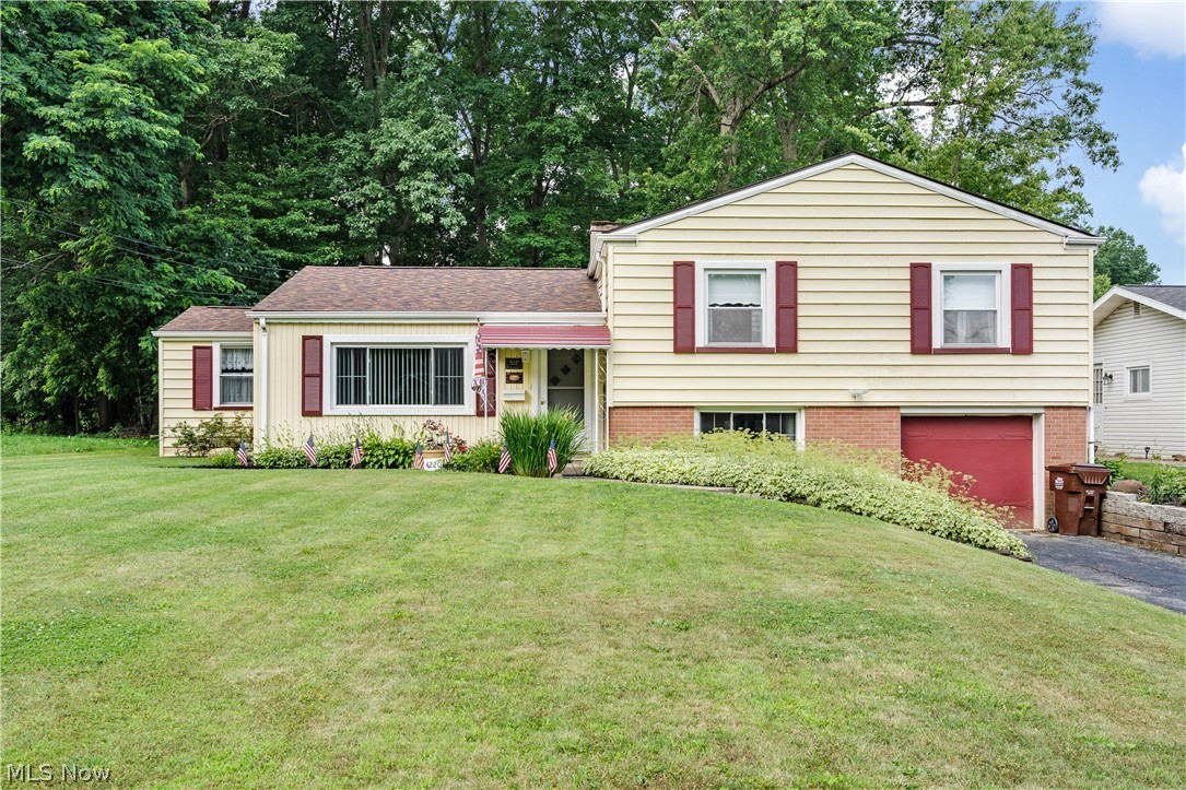 4220 Mill Trace Road Youngstown OH 44511