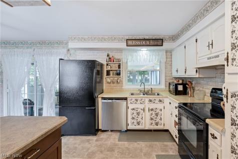 4220 Mill Trace Road Youngstown OH 44511