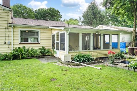 4220 Mill Trace Road Youngstown OH 44511