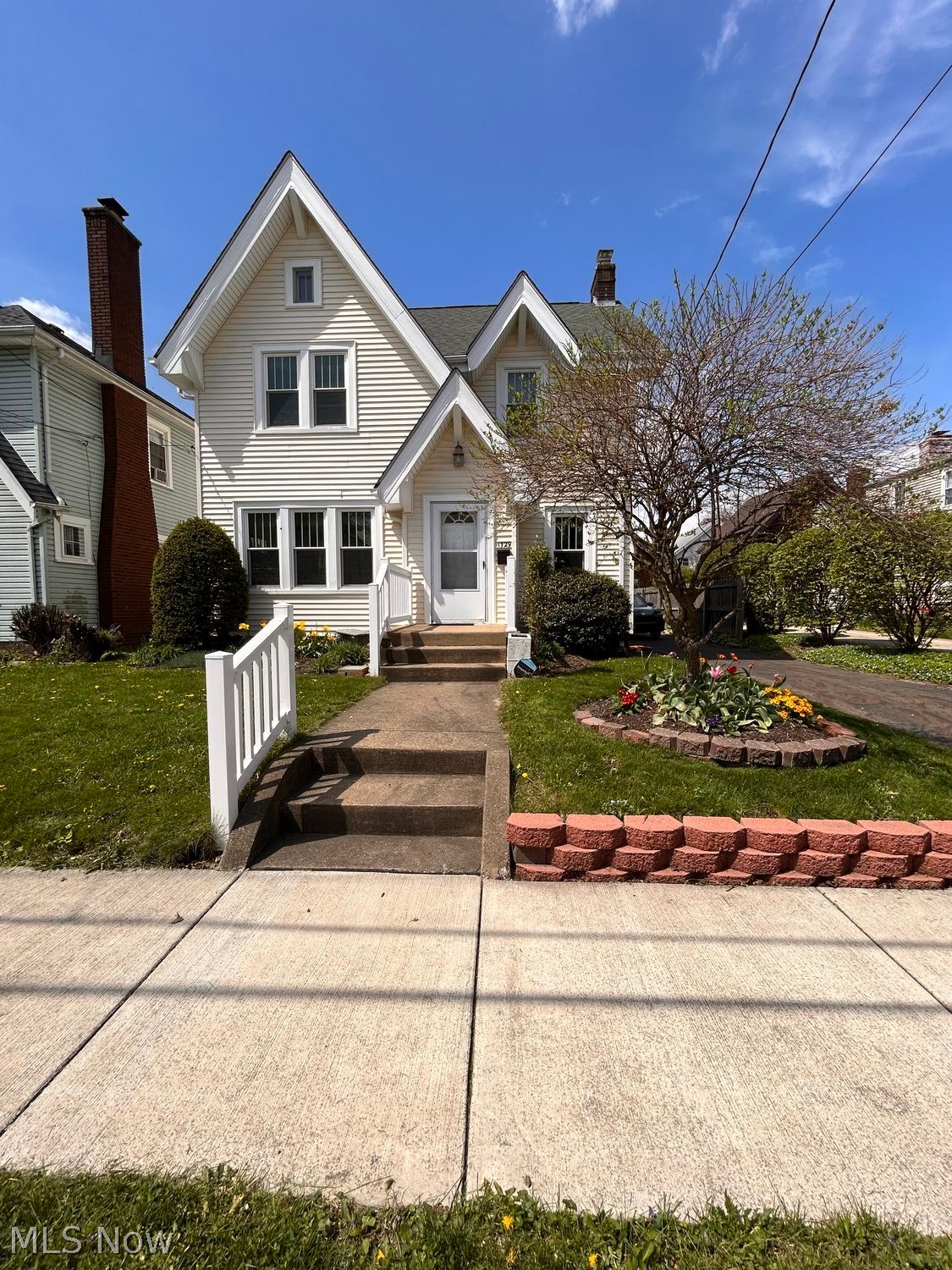 1729 Frazer Avenue NW Canton OH 44703