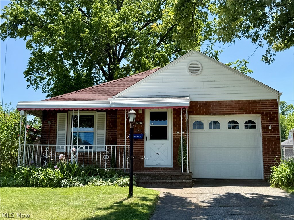 2427 Fortune Avenue Parma OH 44134