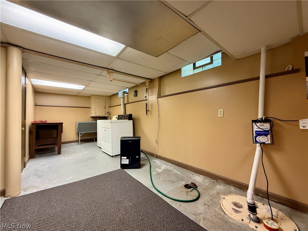 2427 Fortune Avenue Parma OH 44134