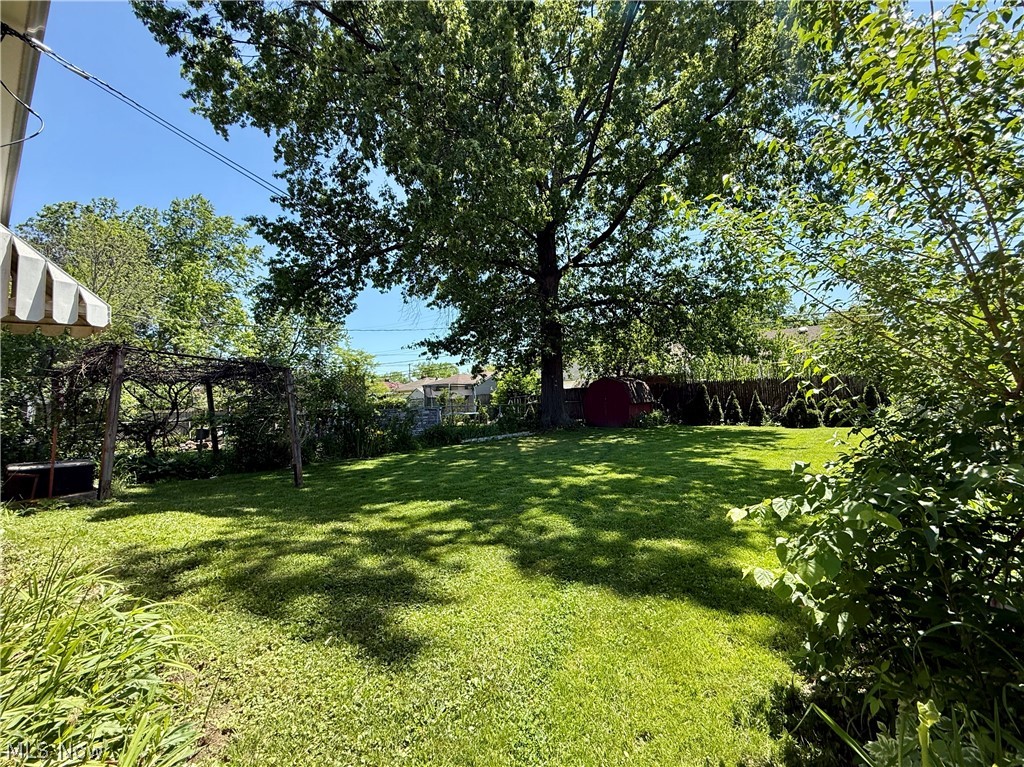 2427 Fortune Avenue Parma OH 44134