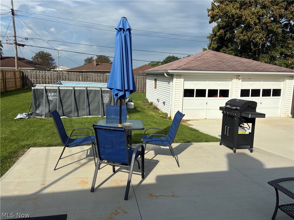 7270 Glenn Oval Drive Parma OH 44130