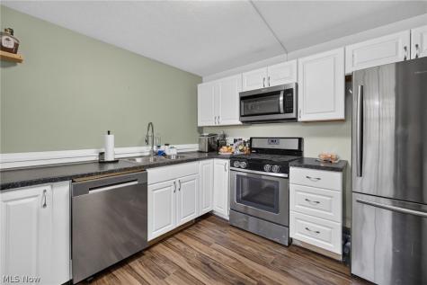 9928 Highland Way Streetsboro OH 44241