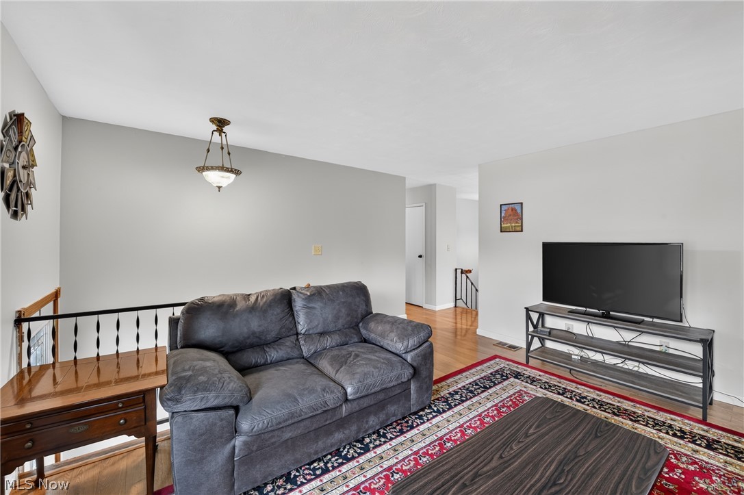 1729 Woodcrest Drive Wooster OH 44691