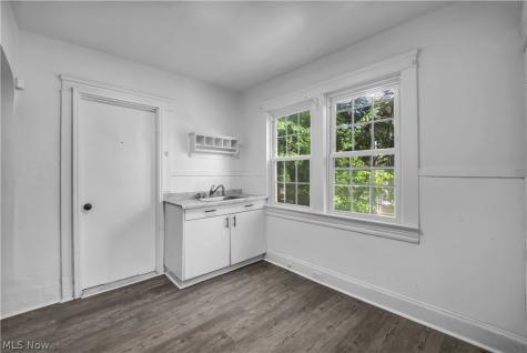 3338 E 119th Street Cleveland OH 44120
