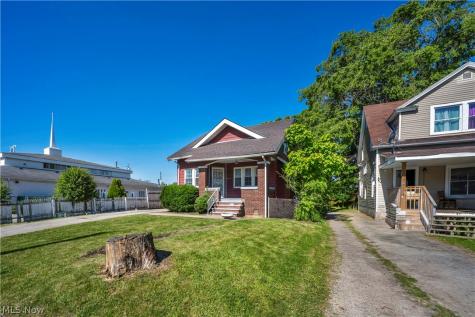 3338 E 119th Street Cleveland OH 44120