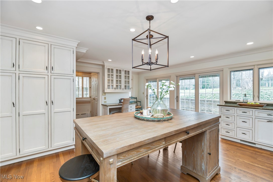 3452 Roundwood Road Hunting Valley OH 44022