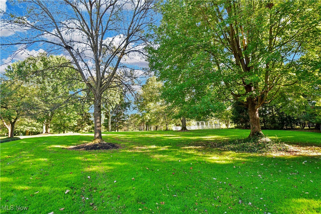 3452 Roundwood Road Hunting Valley OH 44022