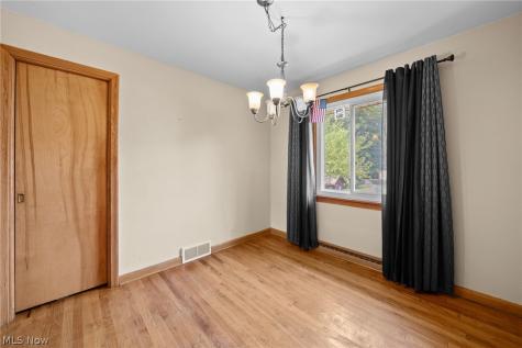 2091 Springfield Center Road Akron OH 44312