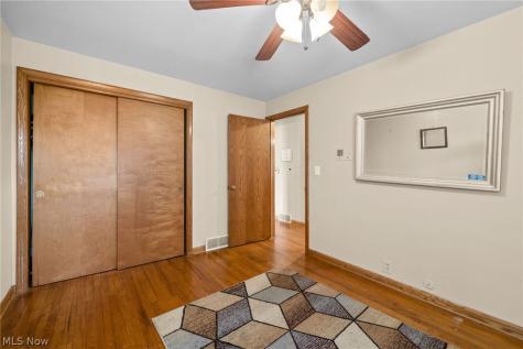 2091 Springfield Center Road Akron OH 44312