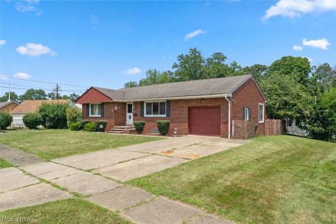 2091 Springfield Center Road Akron OH 44312