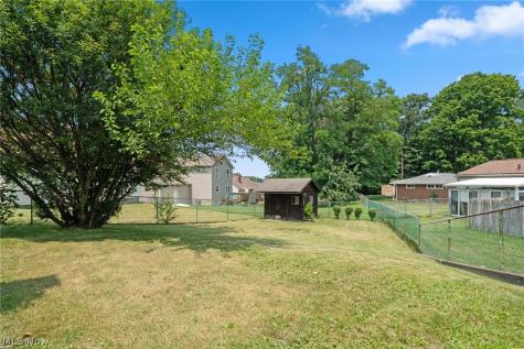2091 Springfield Center Road Akron OH 44312