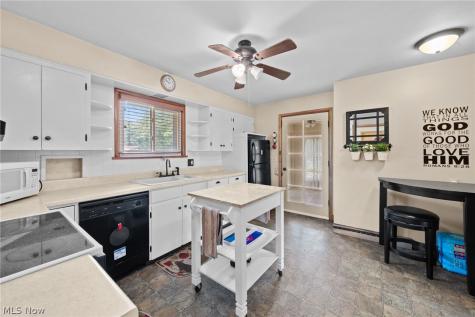 2091 Springfield Center Road Akron OH 44312