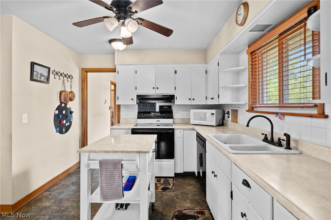 2091 Springfield Center Road Akron OH 44312