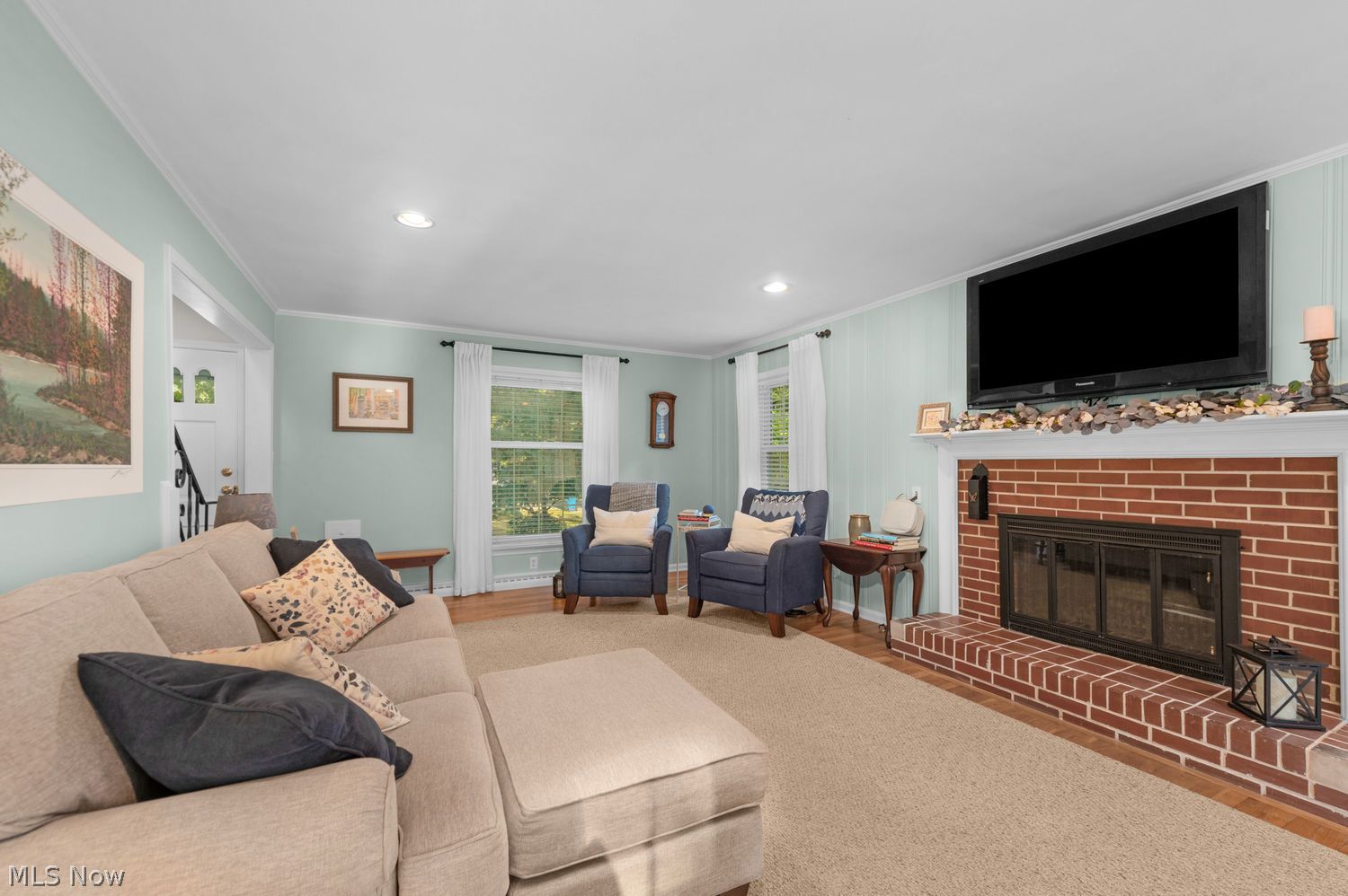 4473 Lansing Drive North Olmsted OH 44070
