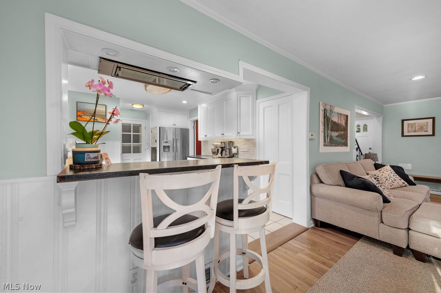 4473 Lansing Drive North Olmsted OH 44070
