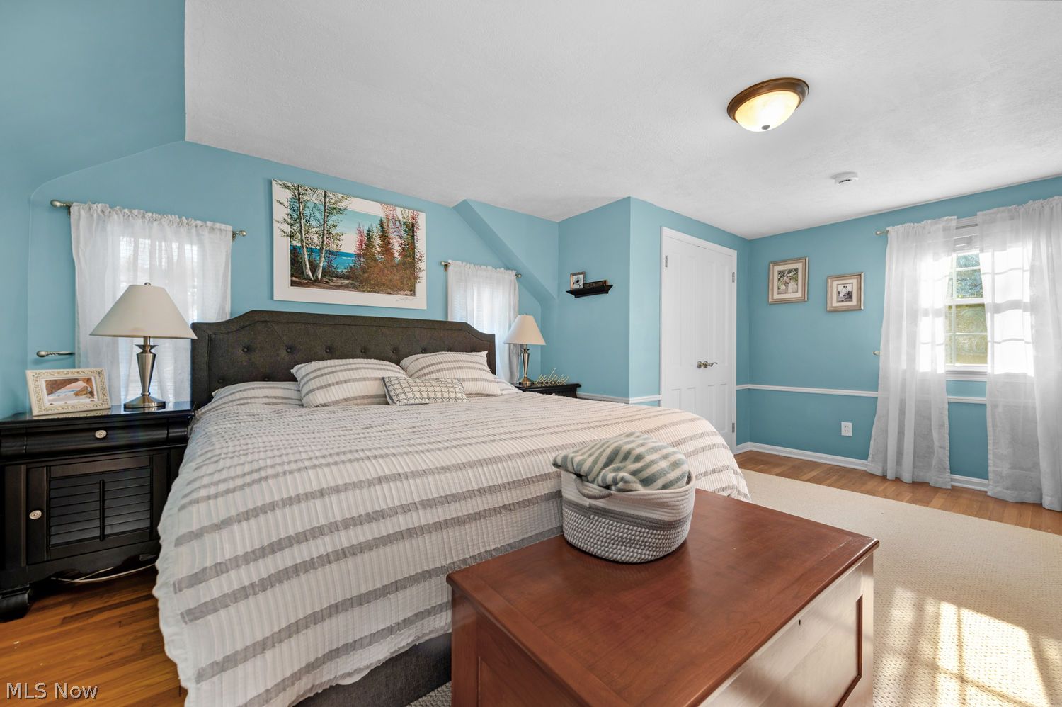 4473 Lansing Drive North Olmsted OH 44070