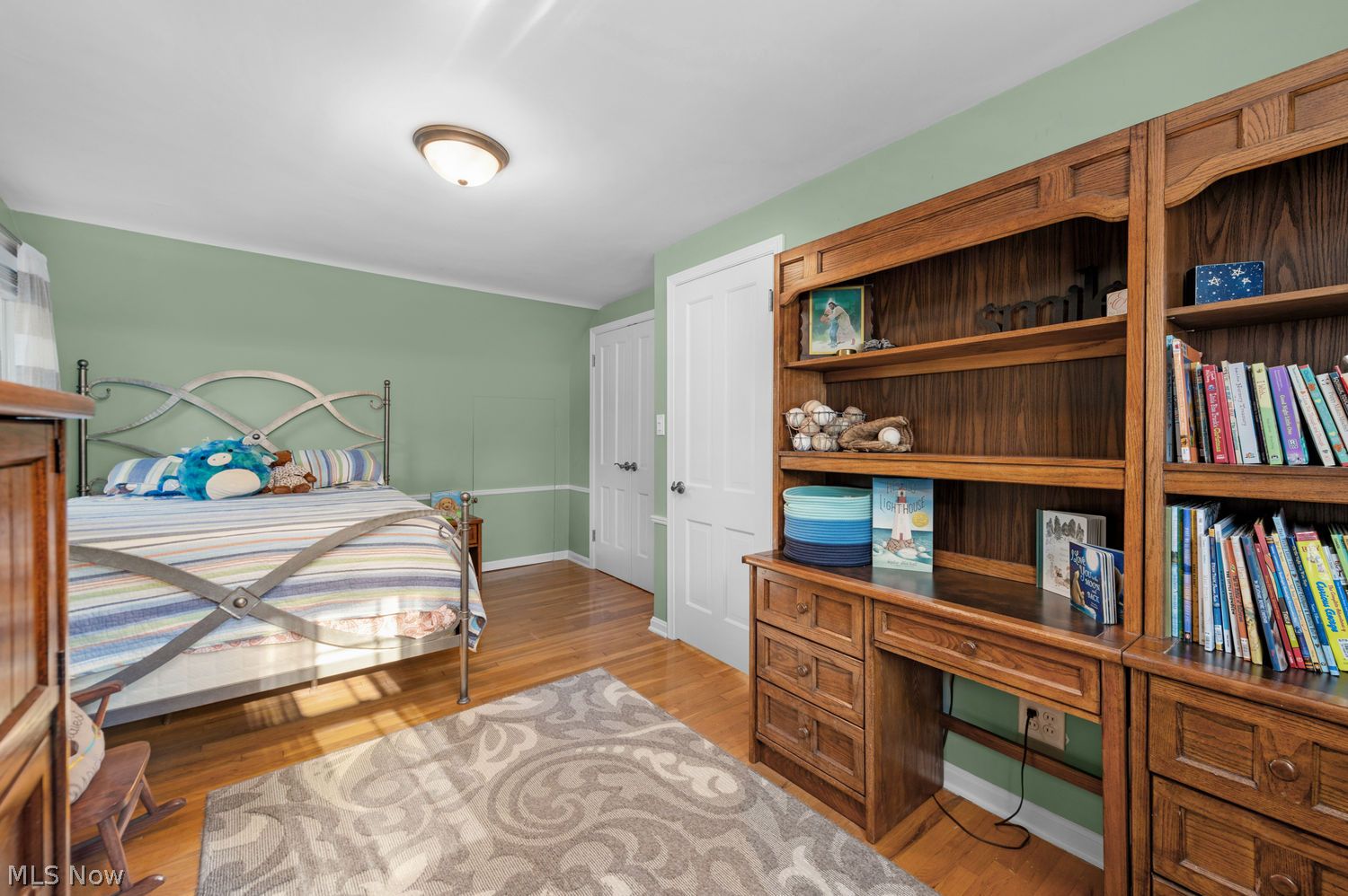 4473 Lansing Drive North Olmsted OH 44070