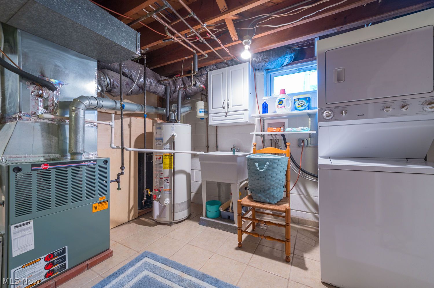 4473 Lansing Drive North Olmsted OH 44070