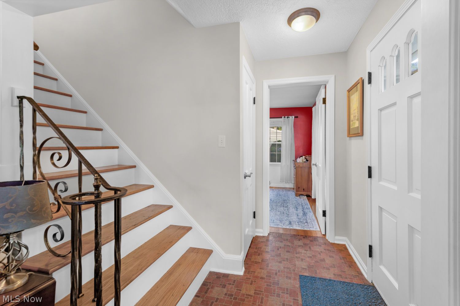 4473 Lansing Drive North Olmsted OH 44070