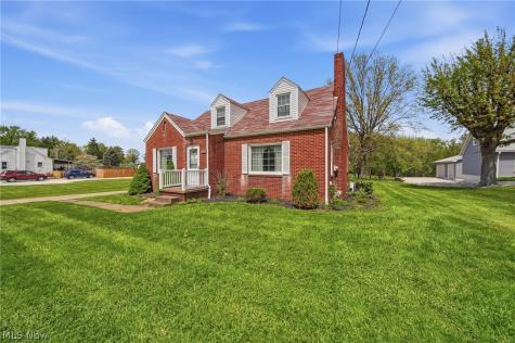 8885 Louisville Street Louisville OH 44641