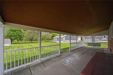 8885 Louisville Street Louisville OH 44641