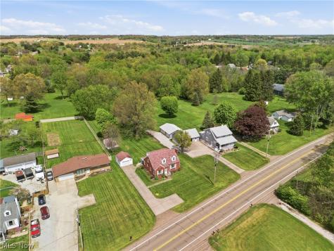 8885 Louisville Street Louisville OH 44641