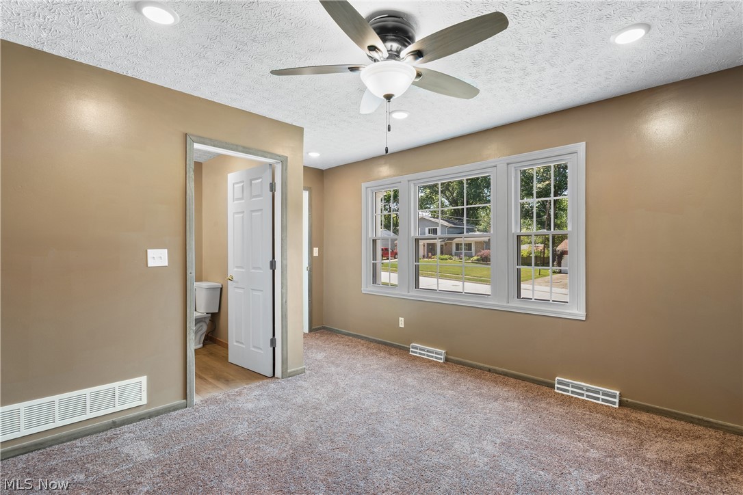 3865 Silver Wood Drive Stow OH 44224