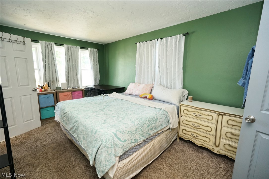 164 Brandtson Avenue Elyria OH 44035