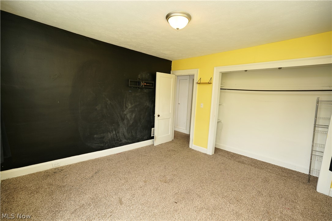 164 Brandtson Avenue Elyria OH 44035