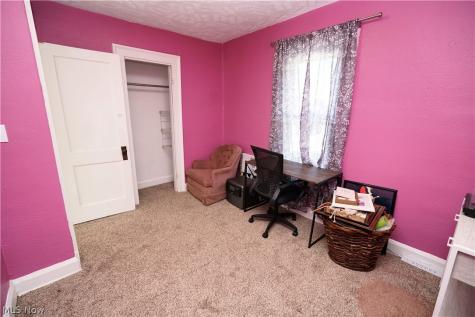 164 Brandtson Avenue Elyria OH 44035