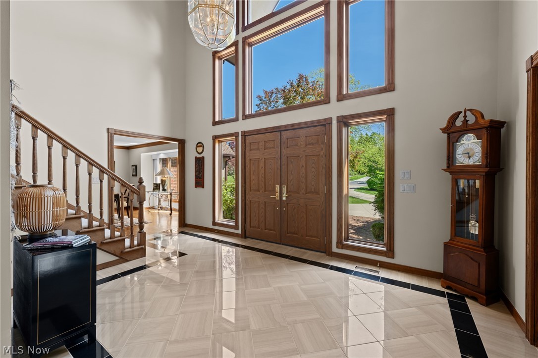 40 Fairway Trail Moreland Hills OH 44022