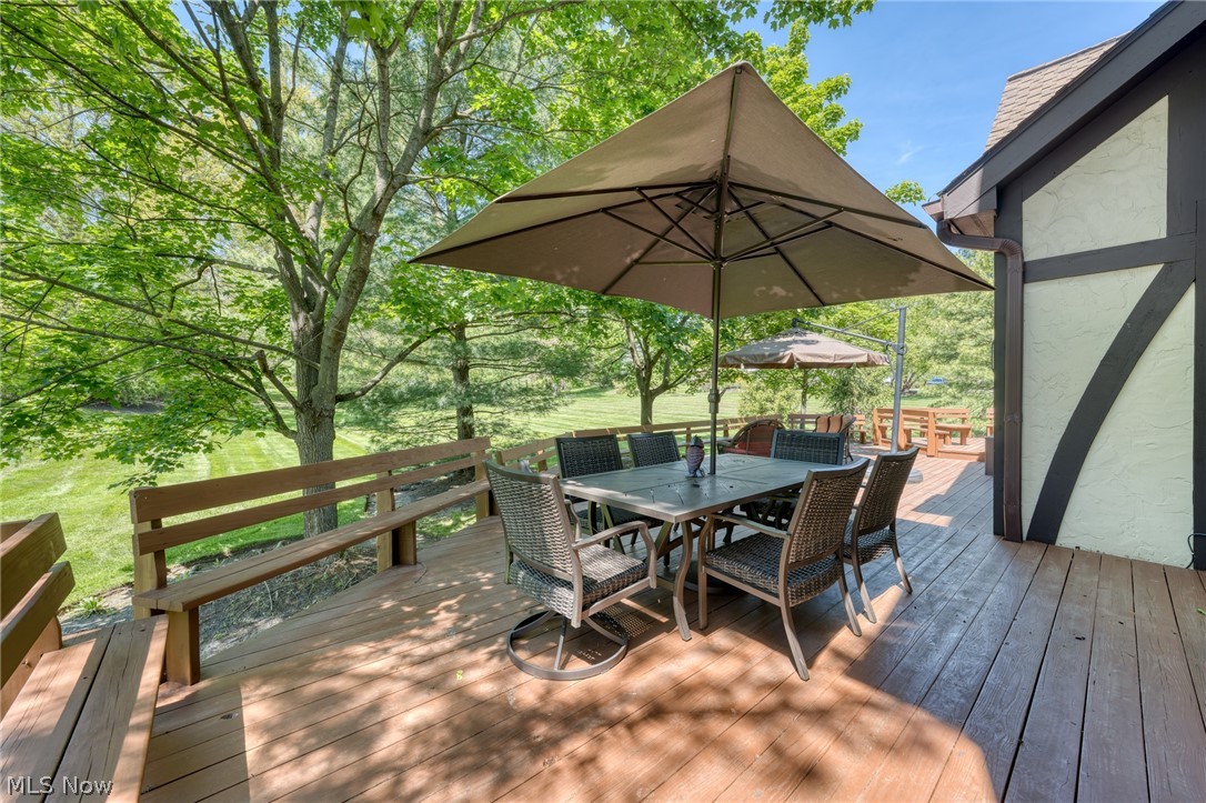 40 Fairway Trail Moreland Hills OH 44022